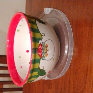 TEMPTATIONS WINTER WHIMSY 0.5 QT. BOWL WITH COVER